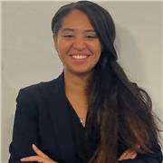 Je suis disposée à enseigner le français, l’anglais et le droit avec plaisir et pédagogie. Contactez moi par mail